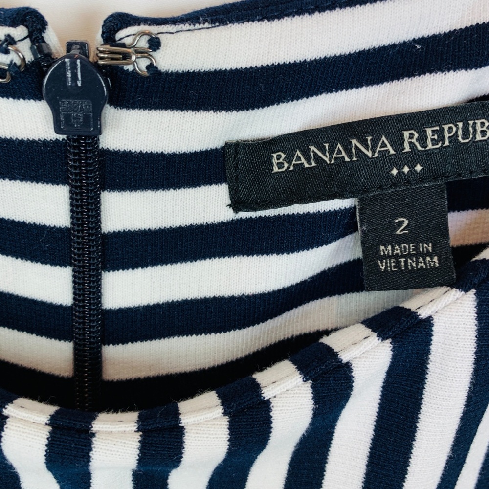 BR Cap Sleeve Stripe Dress - Picture 8 of 8
